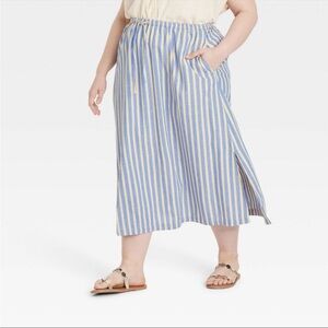 Universal Thread Blue and White A-Line Midi Skirt with Slit